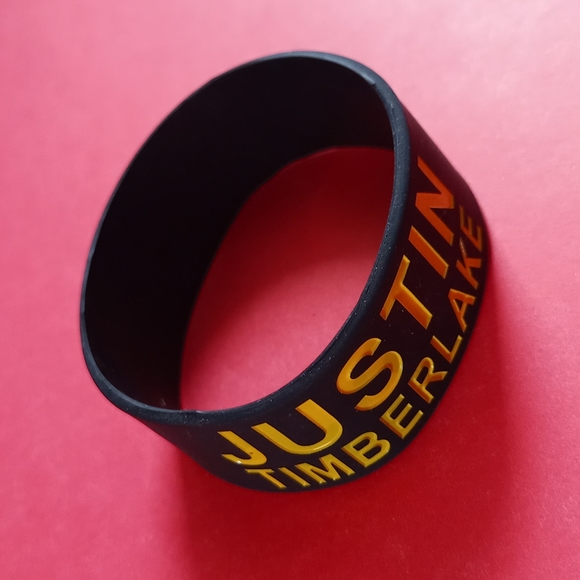 Justin Timberlake The 20/20 Experience Bands NWOT - Picture 2 of 4